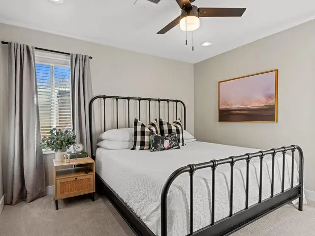 Primary-Bedroom